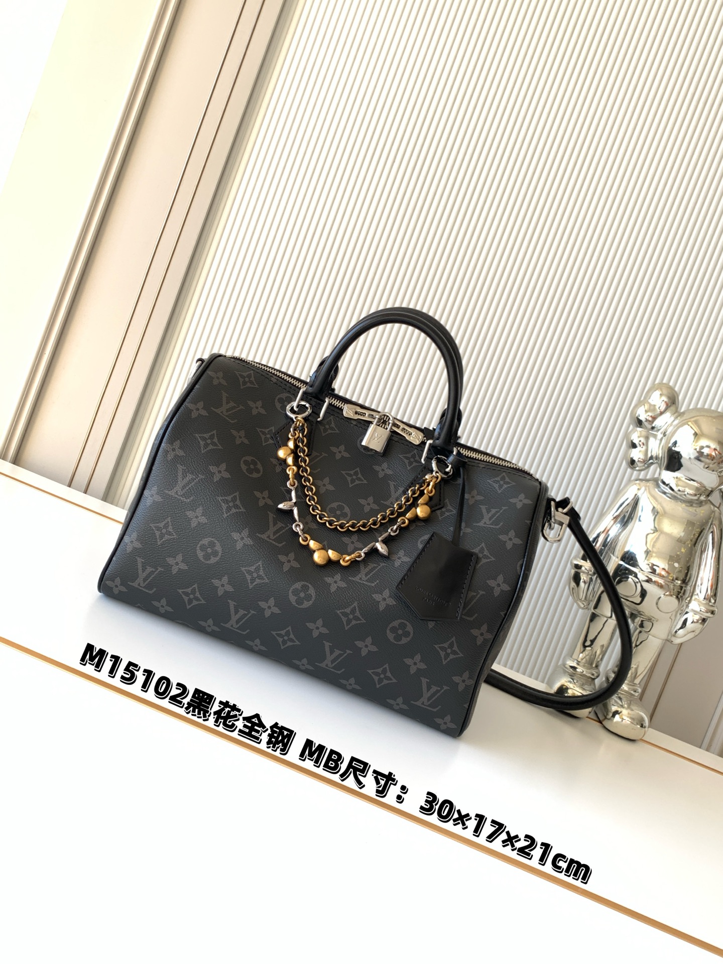 Louis Vuitton LV Capucines Mini Wallet Premium Canvas Model M27035 Detachable Strap Street Style Limited Edition